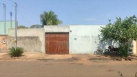 Casa padrão com 2 quartos e 2 banheiros em Montes Claros de Goiás