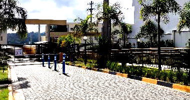 Apartamento com 2 Quartos e Vaga em Suzano