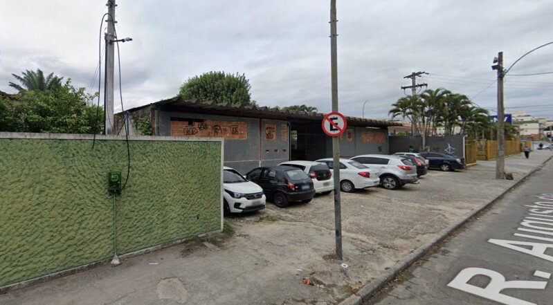 Terreno amplo de 1690m² em Campo Grande/RJ - Oportunidade!