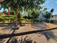 Prédio Comercial com 212m² em Caiuá - SP