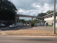 Casa em condomínio com 3 quartos, 2 banheiros e 1 vaga de garagem