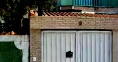 Casa em Leilão com 91m² Construída em São Vicente