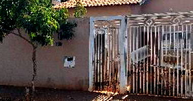 Casa no Residencial Morada do Sol com 50m² e 200m² de terreno