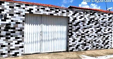 Casa com 2 quartos, 1 banheiro, 1 vaga e 70,5m² construída