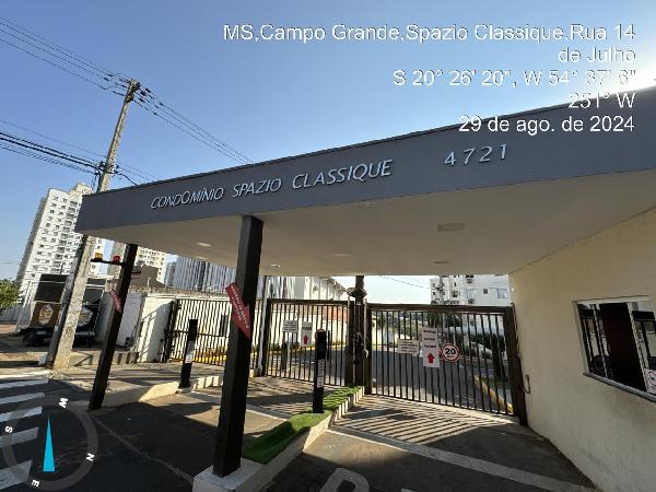 Apartamento com 2 Quartos e 1 Vaga em Campo Grande