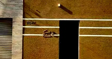 Casa padrão com 1 quarto, 1 banheiro, 1 vaga, 210m² construída, imóvel ocupado