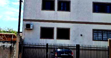 Apartamento com 73m² construídos, ocupado, 1 vaga