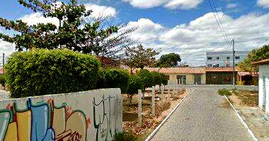 Prédio Inacabado com 154m² Construídos e 175m² Terreno