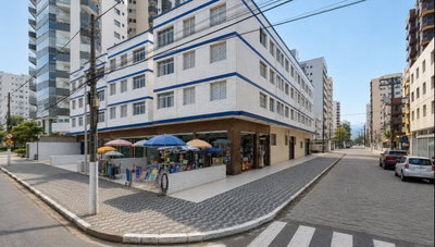Apartamento 59 m² com Vista para o Mar em Condomínio Frente à Praia