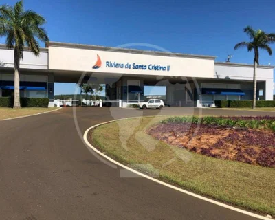 Terreno de Lazer com 600m² em Condomínio