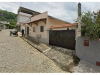 Casa em leilão com 3 quartos e 2 banheiros
