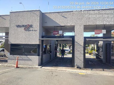 Terreno de 501 m² em condomínio residencial
