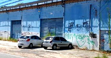 Terreno com Galpão em Messejana