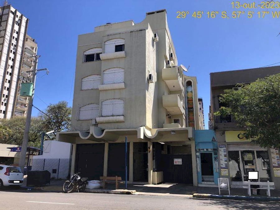 Apartamento padrão 3 quartos, 2 banheiros, 85m², ocupado