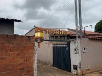 Casa com 2 quartos, 2 banheiros e 1 vaga de garagem