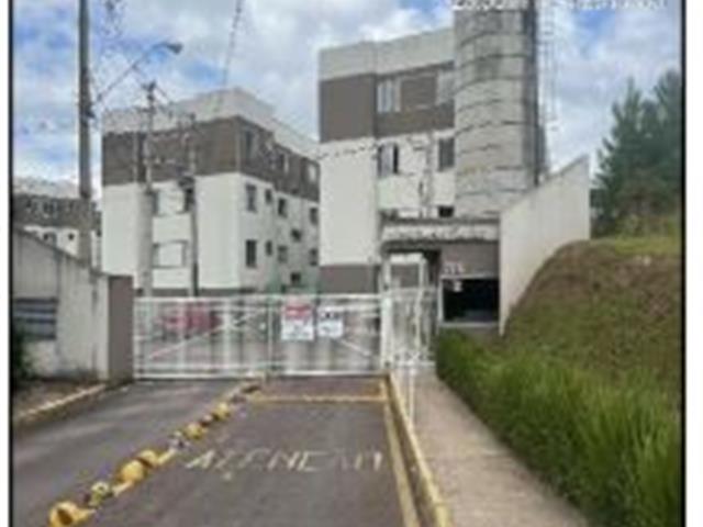 Apartamento em Campo Largo com 2 Quartos