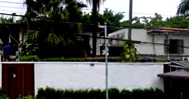 Imóvel Comercial 409 m² com 2 banheiros e área construída de 357 m²