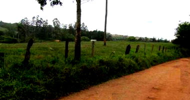Terreno rural amplo com 30.000 m², ideal para investimento