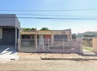 Casa com 3 quartos, 1 banheiro e terreno de 400m²
