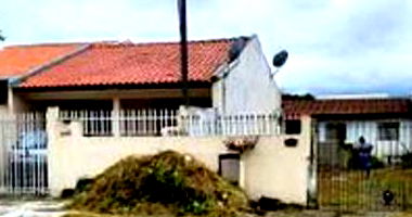 Duas Casas em alvenaria com 70m² e 40m² em São José dos Pinhais/PR