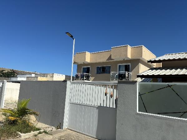 Apartamento com 2 quartos, varanda e 70,79 m² em São Pedro da Aldeia