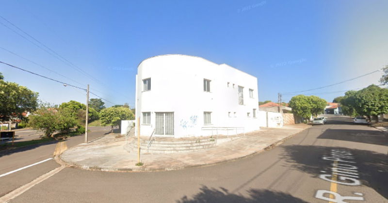 Prédio Comercial com 750 m² e 5 Banheiros em Presidente Prudente