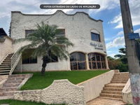 Prédio com 417 m² em Valinhos/SP - Fração Ideal de 50%