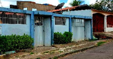 Casa com 3 Quartos e 2 Vagas em Nova Esperança