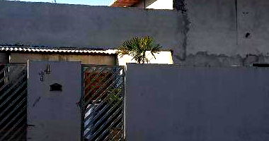 Casa Ocupada com 54m² de Área Construída em Bandeirantes/PR