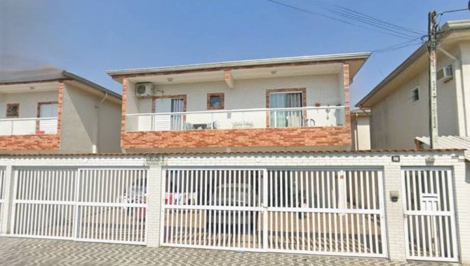 Casa em Condomínio com 2 quartos, 2 banheiros e 1 vaga de garagem