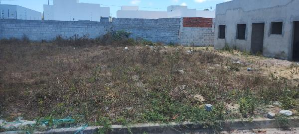 Terreno de 140m² em São Cristóvão, SE - Desocupado