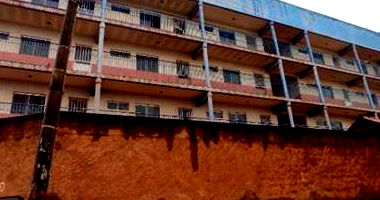 Apartamento com 1 quarto em Edifício Plaza I