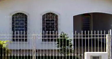 Casa em Terreno de 250 m² com 1 banheiro