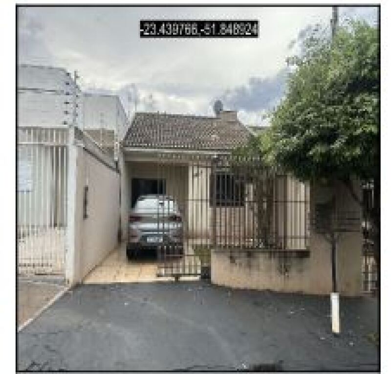 Casa com 2 quartos, 1 banheiro, 125m²