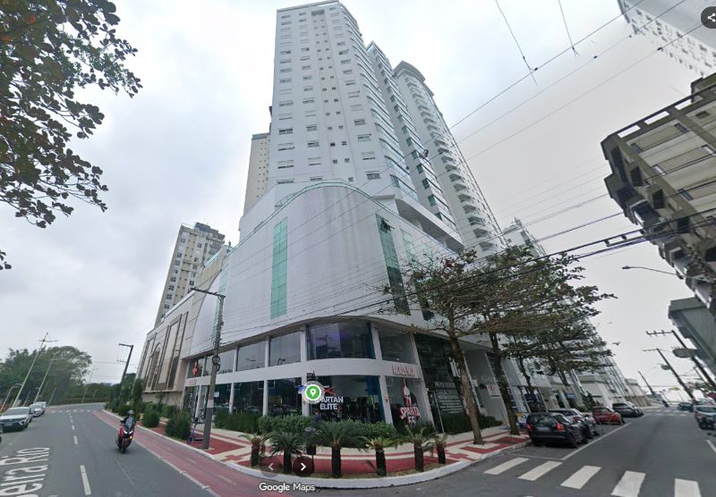 Apartamento com 147m², 10º andar
