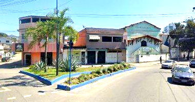 Casa com 2 quartos, 2 banheiros, 1 vaga e 64,8m² construída