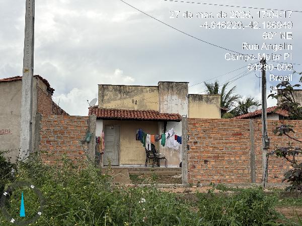 Casa com 2 quartos e 50,62m² de área total