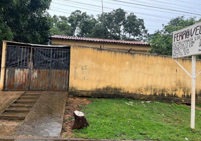 Casa residencial com 1 quarto e 1 banheiro, ocupada, área construída de 61.87m²