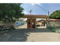 Casa com 59,80m² construída, ocupada, em condomínio