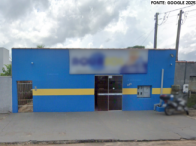 3 Apartamentos e Salão Comercial - 144m² Construídos -