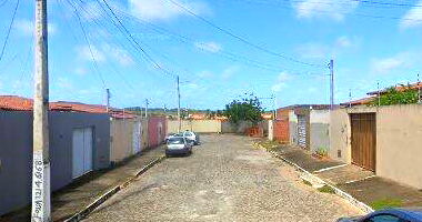 Casa aconchegante com 2 quartos, 1 banheiro e 1 vaga, 72,4m²