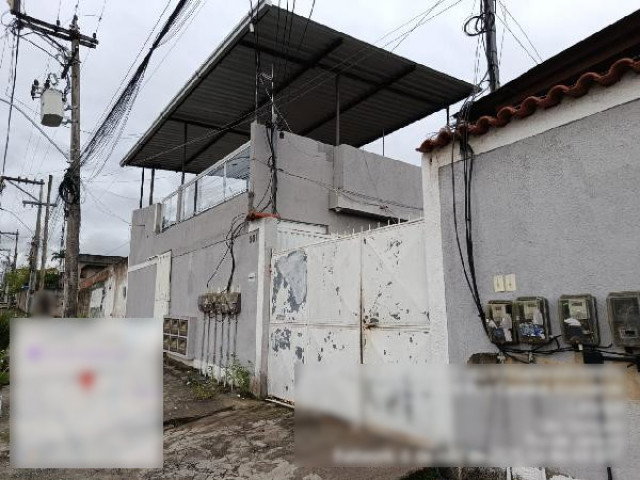 Casa com 38,75m² de área construída e 53,75m² de terreno