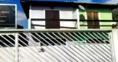 Casa com 3 Quartos e 2 Banheiros em Leilão