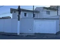 Casa com 2 quartos, 1 banheiro, 75m² construídos, ocupada