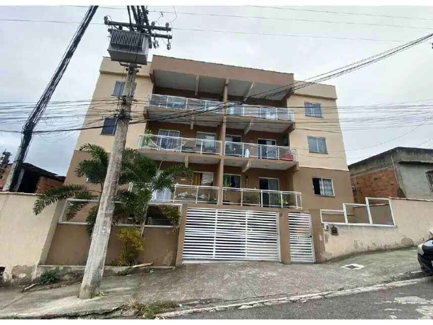 Apartamento com 1 Quarto em Leilão