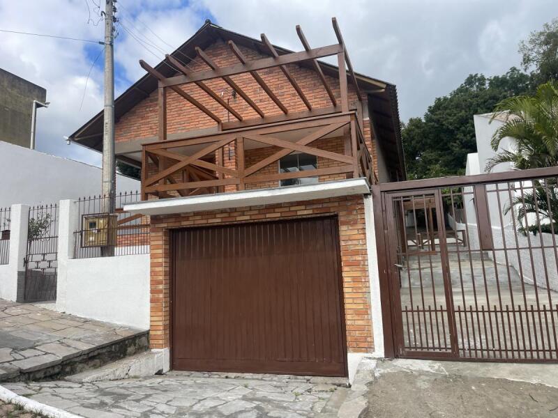 Casa 3 Dormitórios Averba 186m², Locada, Ótima Conservação