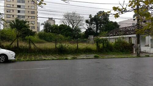Lote com 1.360,78 m² em Novo Hamburgo
