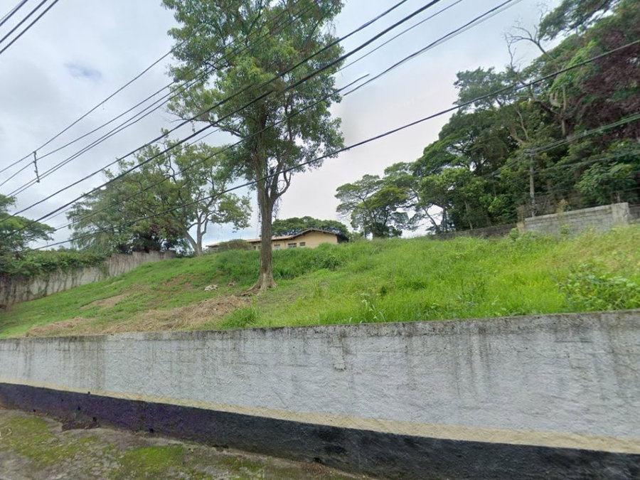 Terreno Amplo de 2.000 m² em Vila Morumbi