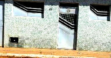 Casa 2 quartos, 1 banheiro, 1 vaga, 69.97m² construída, desocupada