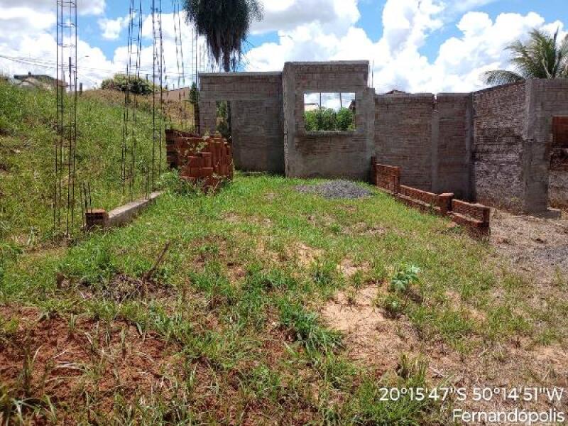 Terreno em Condomínio com Potencial de Construção